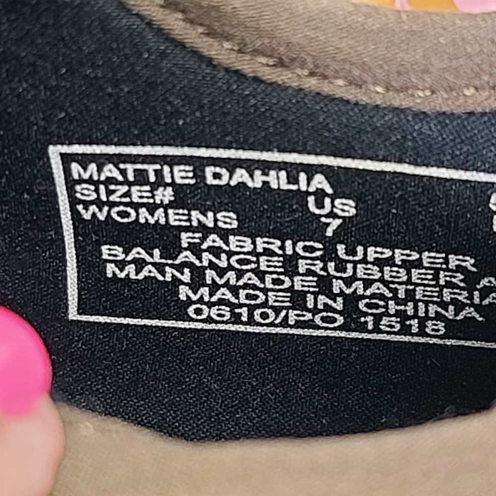 Bogs Mattie Boot "Dahlia" - image 2